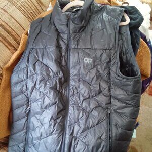 Outdoor Research Men's puffy outdoor vest